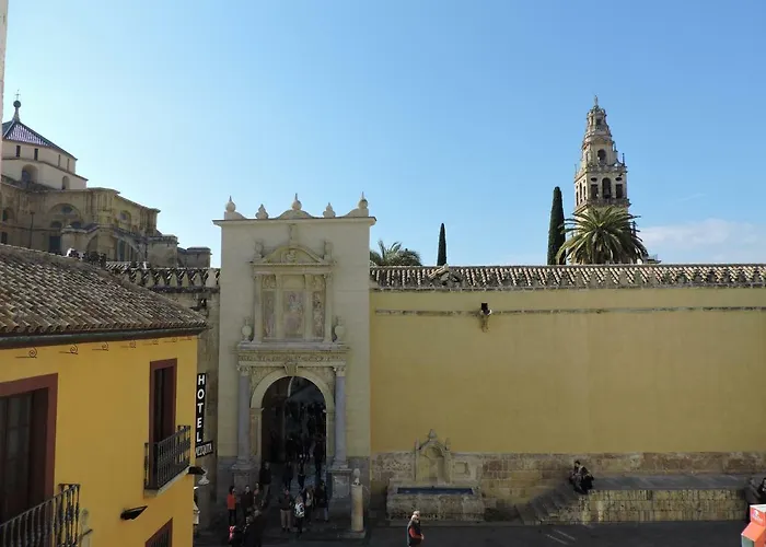 El Balcon De La Mezquita Апартаменты *