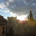 El Balcon De La Mezquita